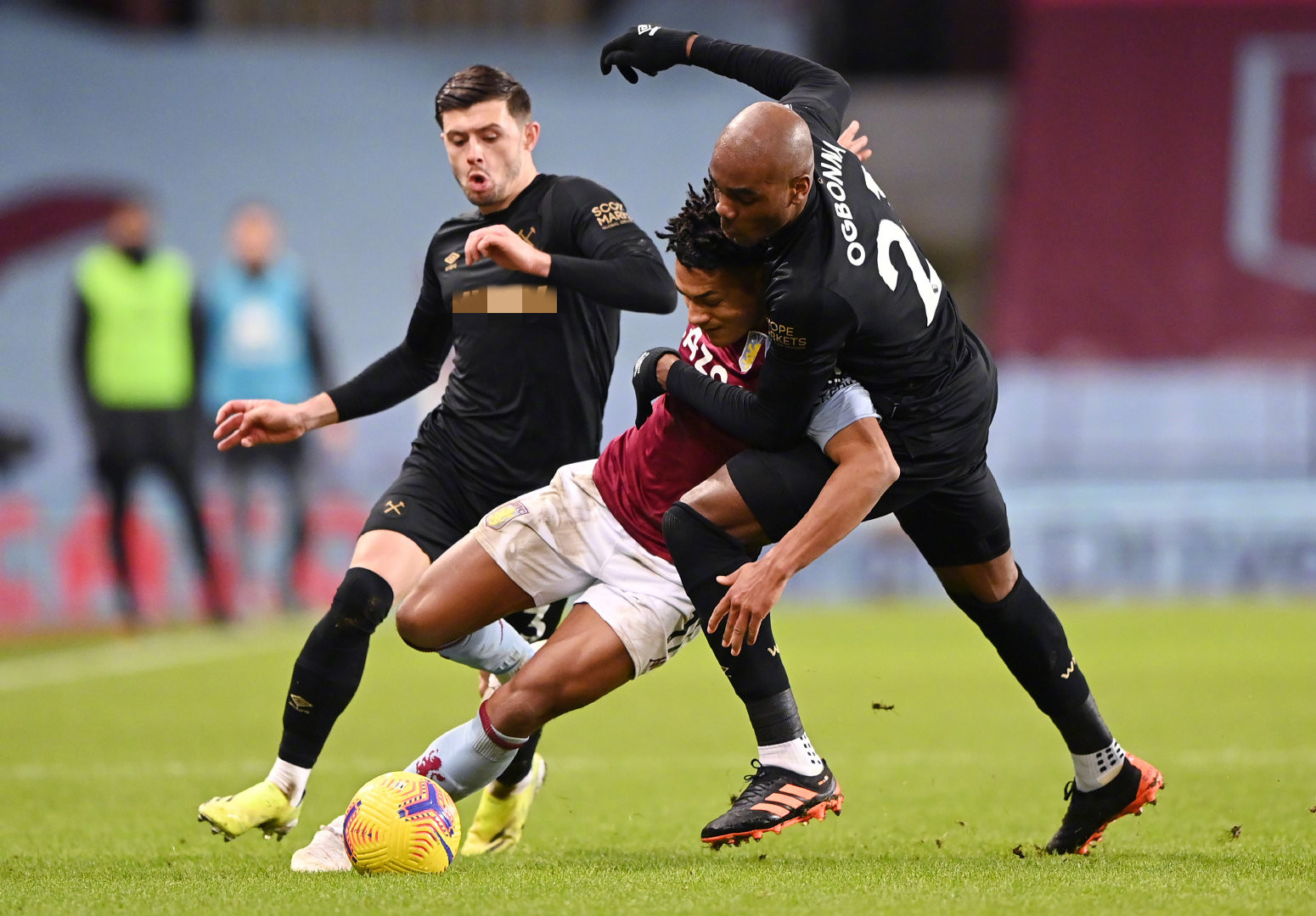 门前决定性 门前决定性